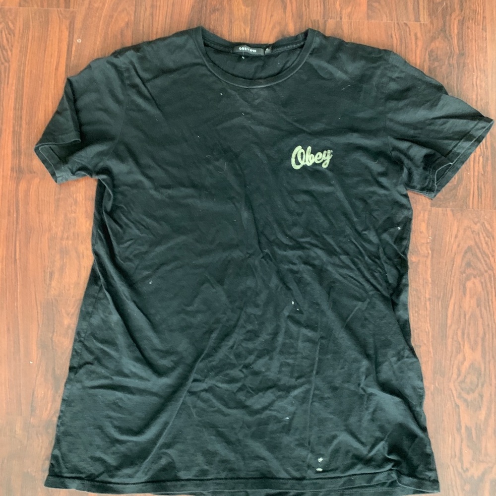 OBEY T-shirt